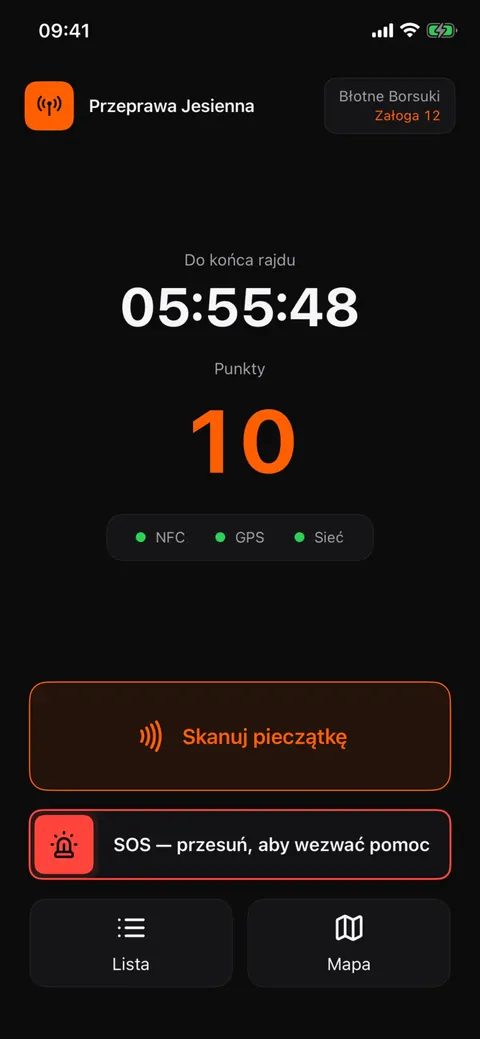 Pulpit zawodnika: czas do końca rajdu, 10 punktów, stan NFC, GPS i sieci, przycisk „Skanuj pieczątkę” i suwak SOS